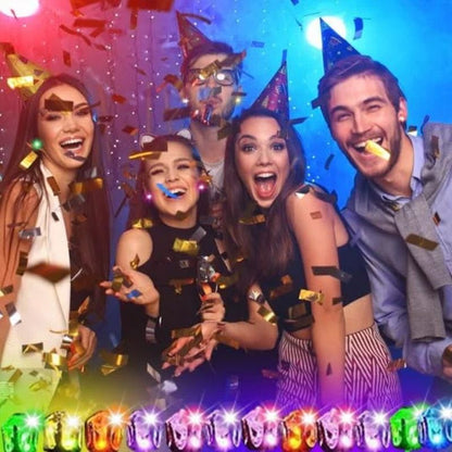 Elegantes pendientes con corona luminosa LED (50 % de descuento)